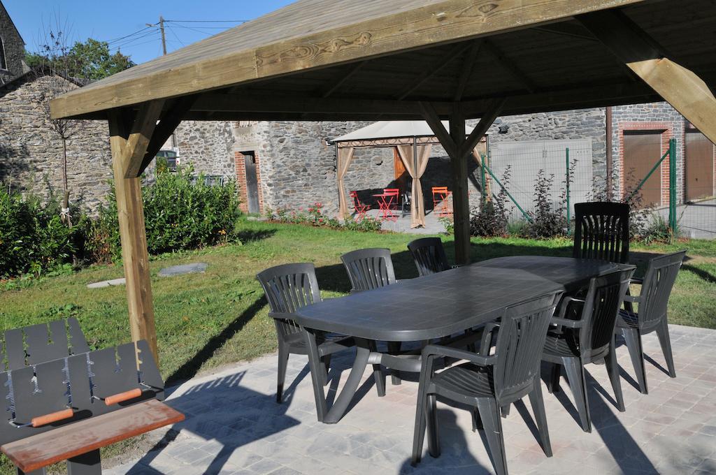 Gite Stone Lodge Bourcy Ruang foto