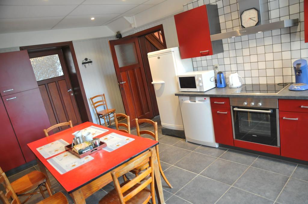 Gite Stone Lodge Bourcy Bagian luar foto