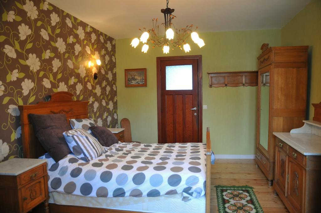 Gite Stone Lodge Bourcy Bagian luar foto