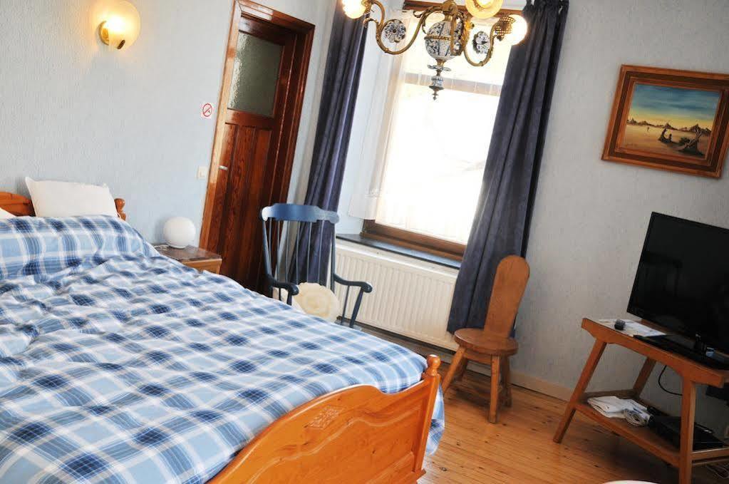 Gite Stone Lodge Bourcy Bagian luar foto