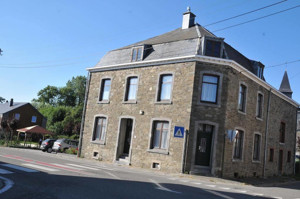 Gite Stone Lodge Bourcy Bagian luar foto